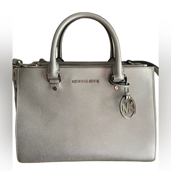 MICHAEL KORS Silver Metallic Satchel Crossbody Handbag - Picture 2 of 9